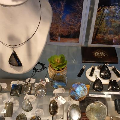 PENDENTIFS PIERRES NATURELLLES